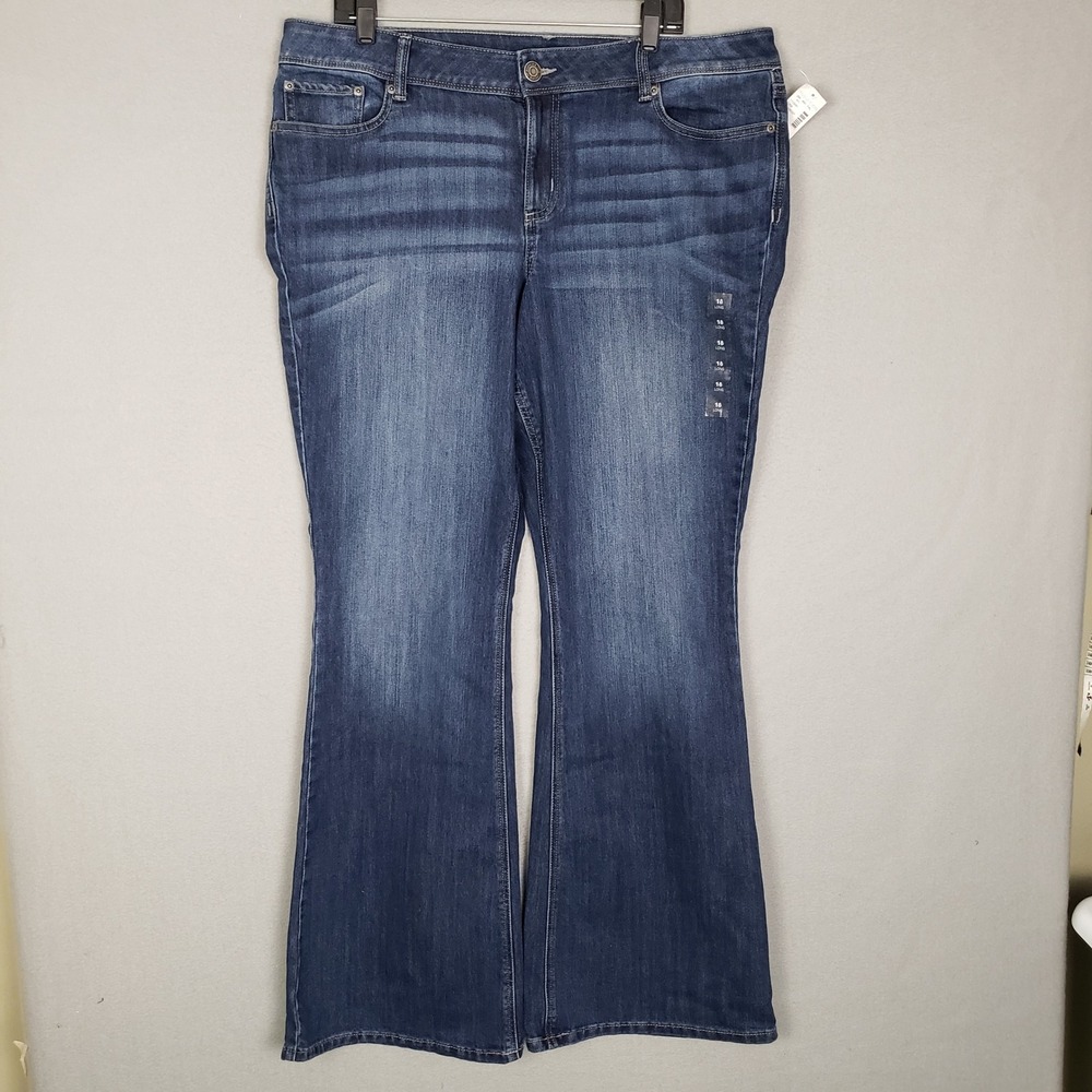 Maurices Mid Rise Flare Jeans Dark Wash Flex Denim Western Size 18 Long Tall NWT